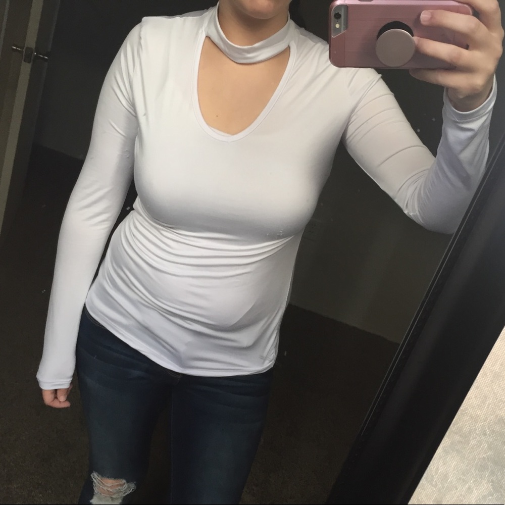 White Long Sleeve w/ Choker
